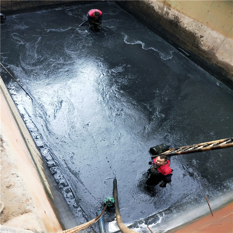 襄汾废水池清理